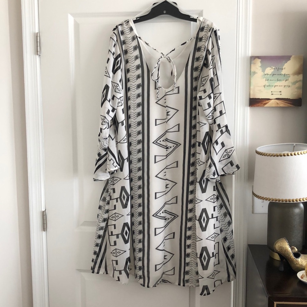 Hello black and white